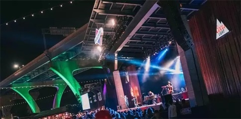 哈曼馬田MAC Axiom Hybrid閃耀全球最大音樂節，為Summerfest公司禮儀服務注入專業音效力量